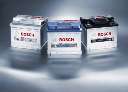 Bosch Ladegerät Autobatterie in Dresden - Niedersedlitz, Ersatz- &  Reparaturteile